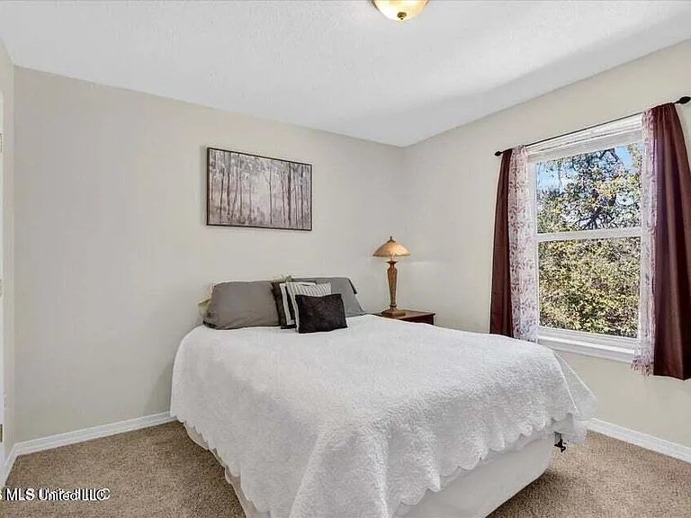 1283 Century Oaks Dr #B — Photo 11
