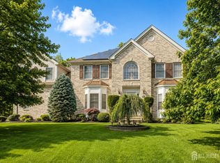 111 Delmonico Ave, Somerset, NJ 08873