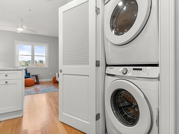 4th image of 36 Emerson St #3B