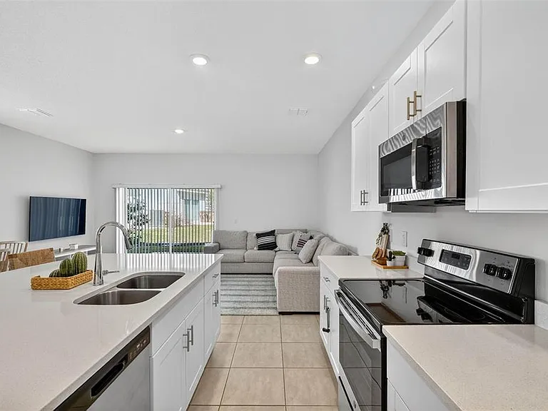 3607 Main Harbor Dr — Photo 7