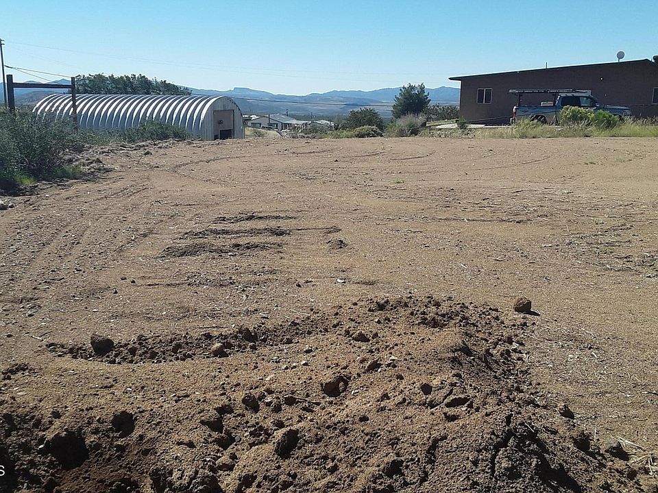 2nd image of 7320 Veda Ln