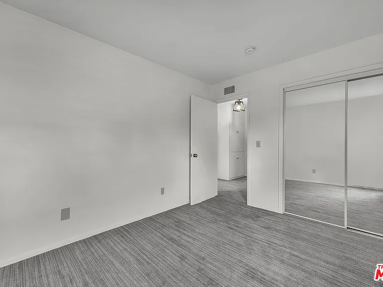 4076 Tropico Way — Photo 41