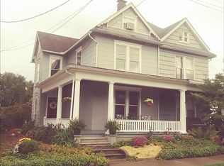 205 S Robeson St, Robesonia, PA 19551