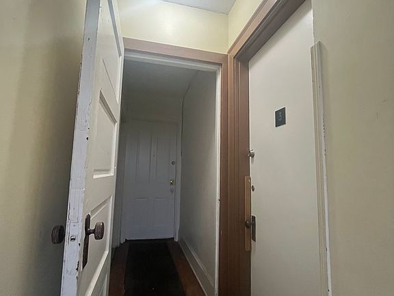 3rd image of 3517 Clifton Ave #3
