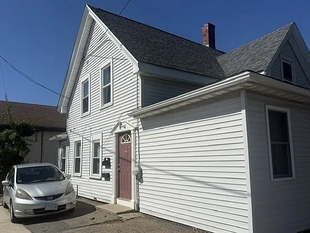 158 Bridge St #2