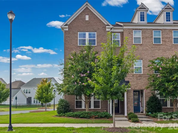 11507 Red Rust Ln, Charlotte, NC 28277