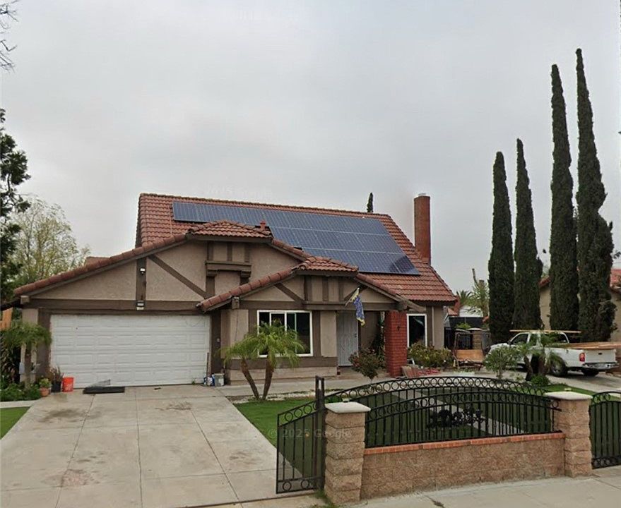 1st image of 1095 N Brentwood Ave