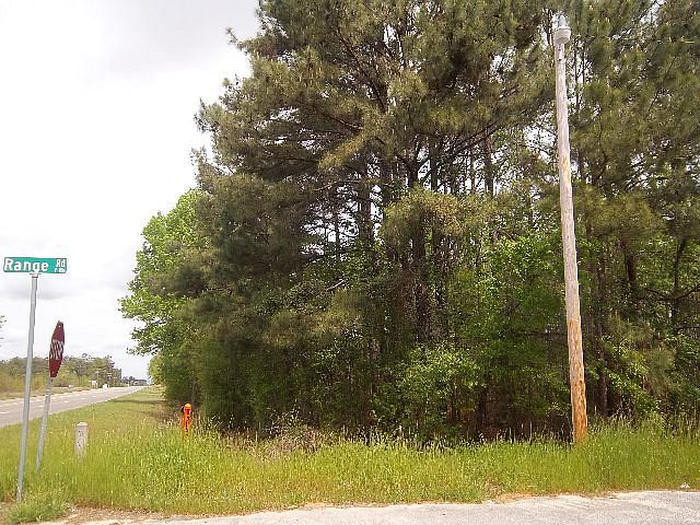 2nd image of 703 N Main St