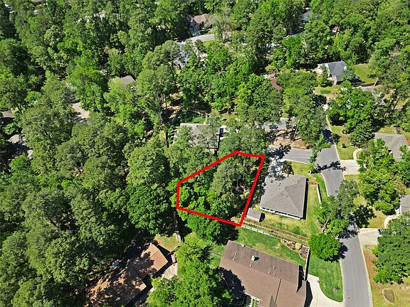 3rd image of 1712 Rollingwood Drive