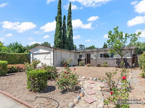 3rd image of 1385 Vernal Dr