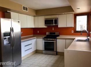 354 E Harriet Ave, Ridgefield, NJ 07650