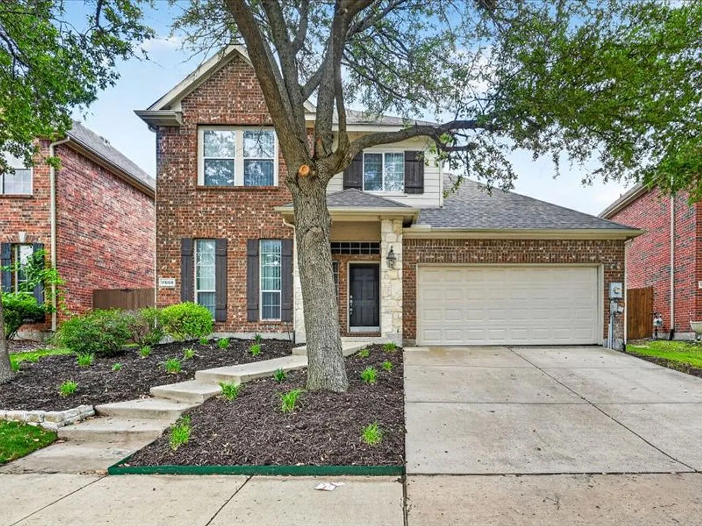 Gorgeous 4 Bed 2.5 Bath Home Located In Highly Sought Frisco Isd! — Photo 1