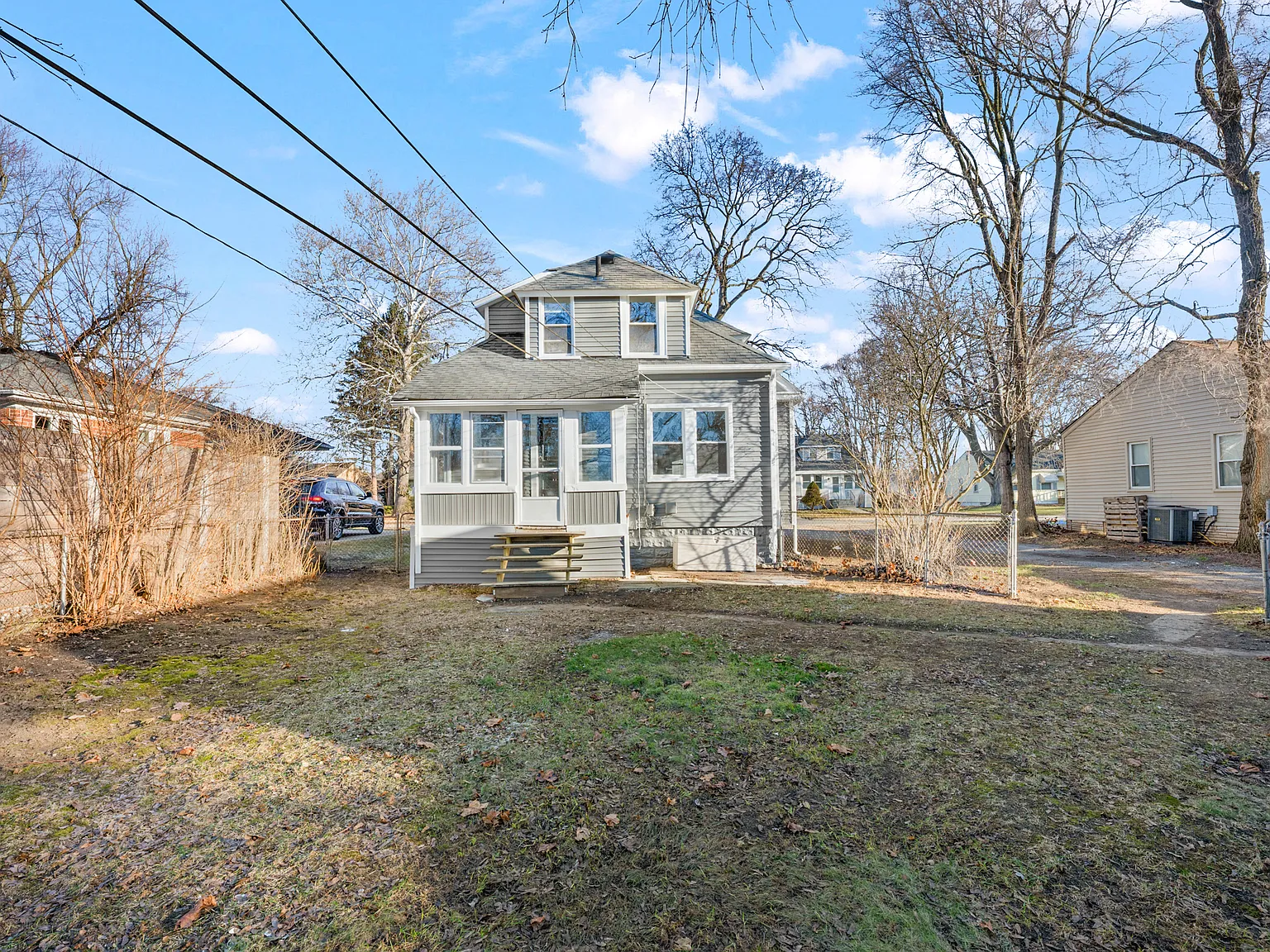 3 bed, 1.5 bath, 1120 sqft, $2,250 — Photo 3