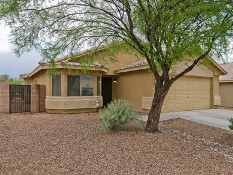 9594 N Marsh Wren Pl — Photo 2