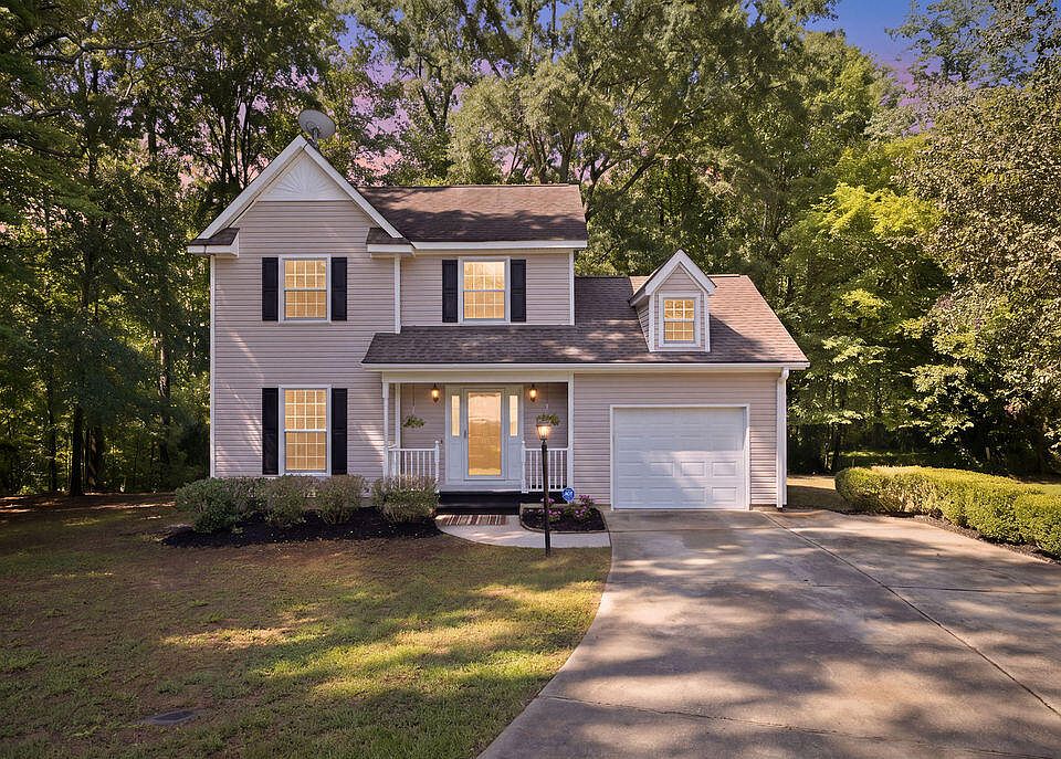 1st image of 211 Alpine Way