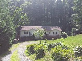 40 Teaberry Ln, Weaverville, NC 28787