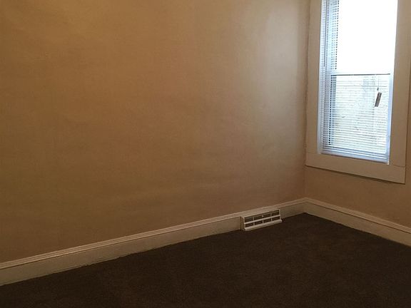 EB17E9EC-3E20-4475-8A44-668E22AF47AE