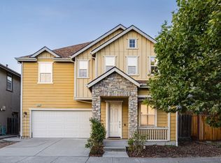 1722 Southgate Dr, Petaluma, CA 94954