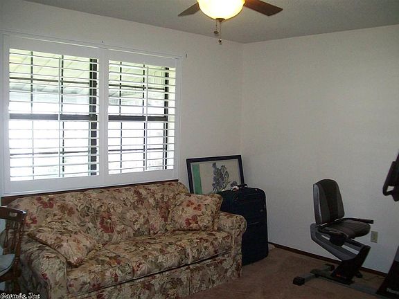 5th image of 109 Indian Hills St APT B2