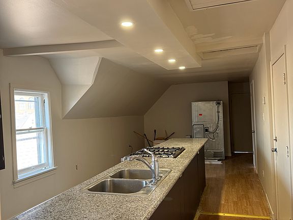 kitchen and dinning room