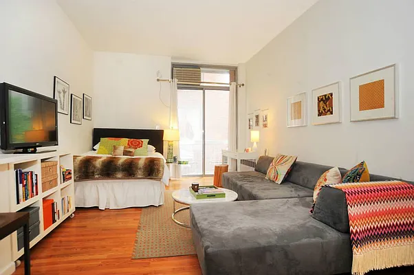 Sold by Town Residential | media 13