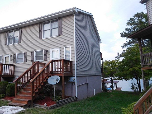 1st image of 169 Mandrake Ct Unit 101