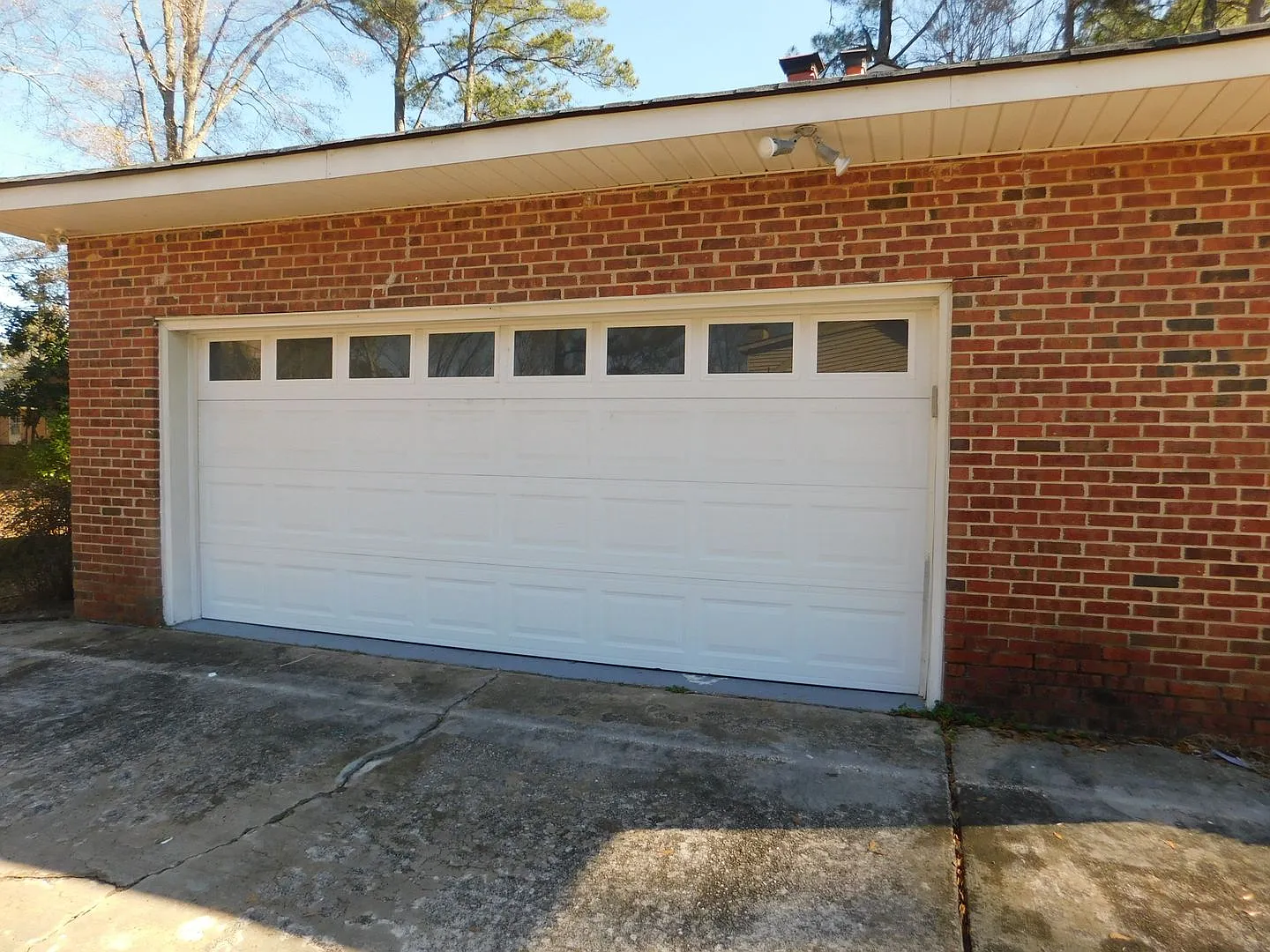 1302 Dunbar Drive, Laurinburg, NC 28352 — Photo 2