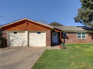 517 Gristmill Ln, Everman, TX 76140