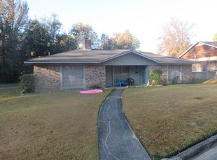 155 Kristen Ct, Jackson, MS 39211