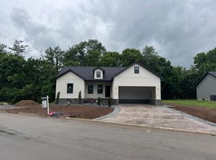 400 Bellaire 1 Dr, Harrodsburg, KY 40330