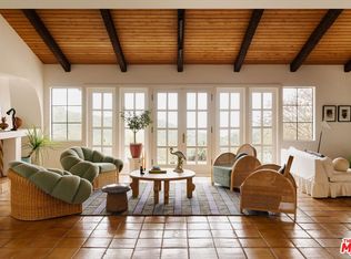 33261 Decker School Rd, Malibu, CA 90265