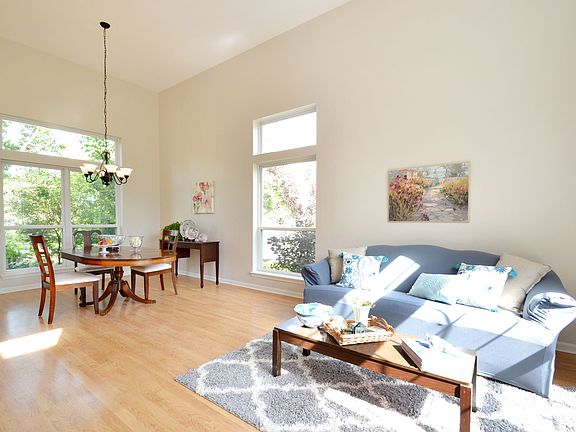 5th image of 7439 Korbel Dr
