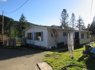 10908 N Myrtle Rd, Myrtle Creek, OR 97457