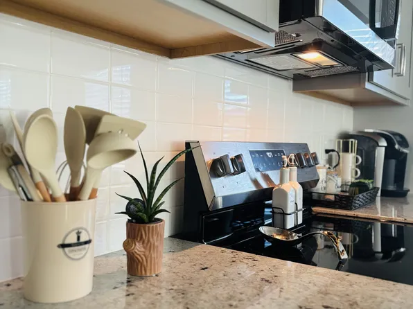 (undisclosed Address), Charlotte, NC 28208