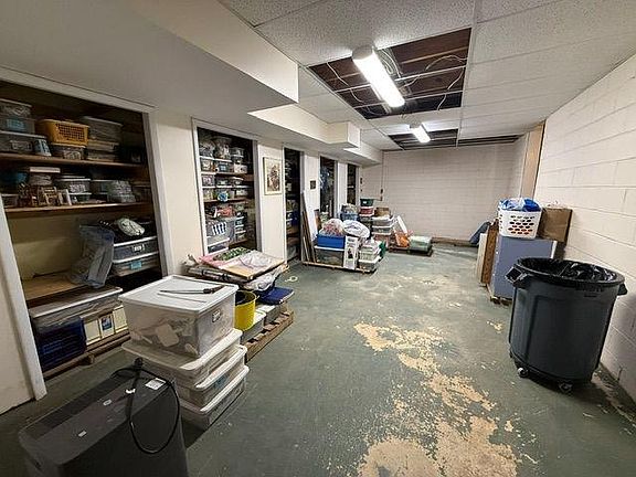 5th image of 1394 Flat Shoals Rd SE