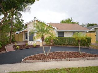 8141 SW 3rd Ct, North Lauderdale, FL 33068
