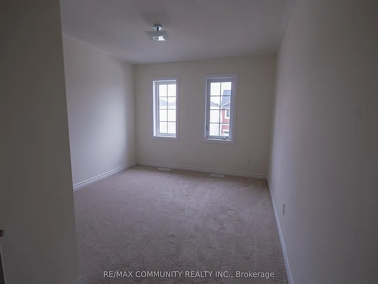1109 Skyridge Blvd — Photo 14