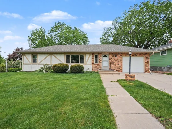 3966 Quincy St NE, Columbia Heights, MN 55421