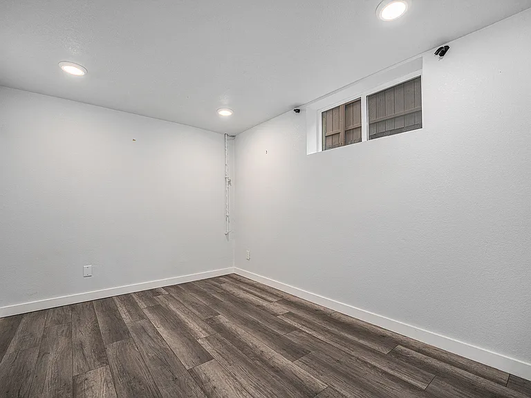 3380 S Canosa Ct #B — Photo 7