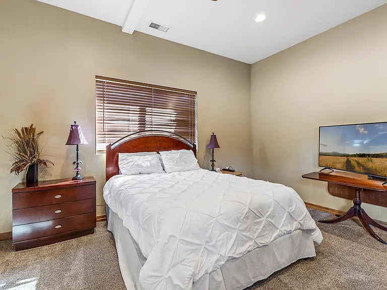 8950 W Antoinette Way — Photo 31