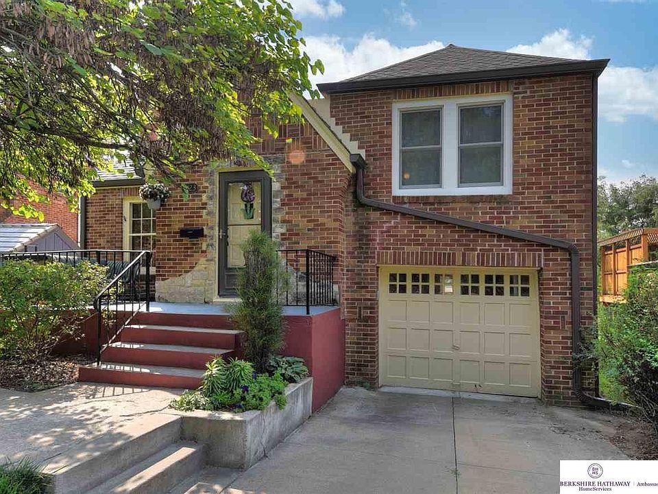 5123 Lake St, Omaha, NE 68104 Zillow