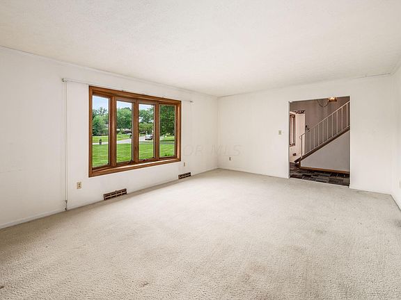 4th image of 302 Cumberland Dr