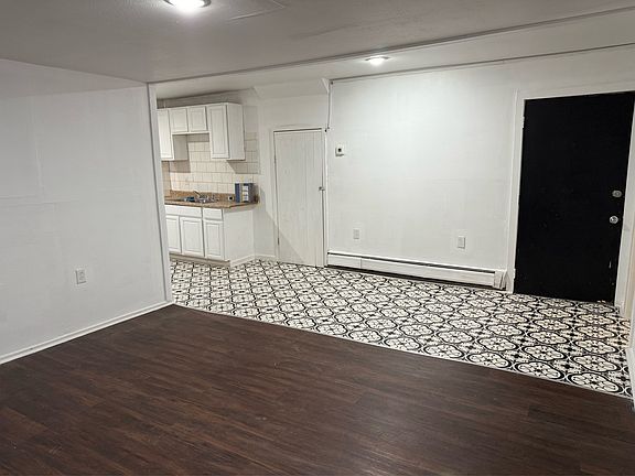 3rd image of 657 Olive St #11578988