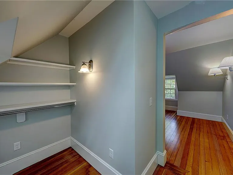 16 Elton St — Photo 22