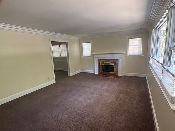 Living room-beautiful crown molding