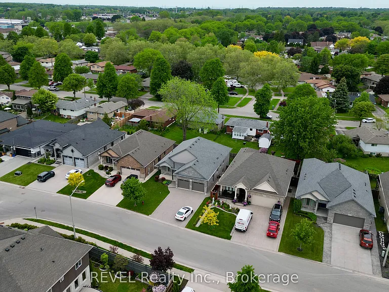 7135 Optimist Ln — Photo 42