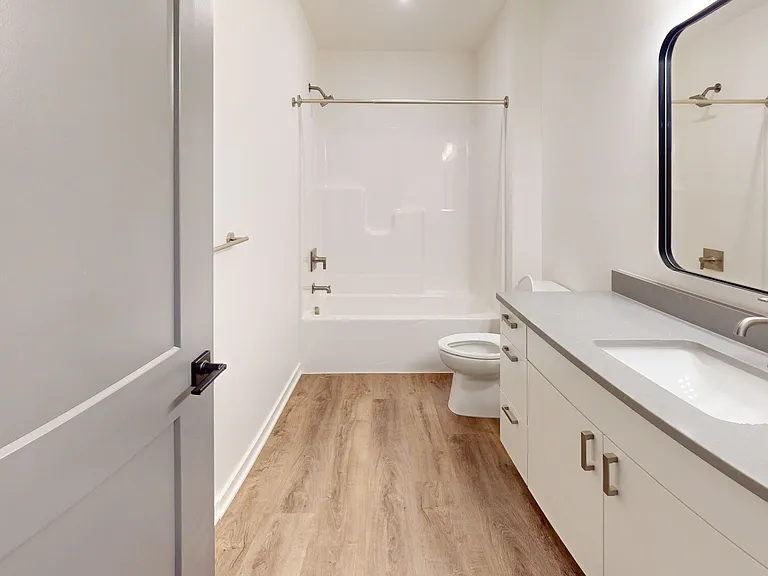 River Birch Apartment Homes — Photo 50