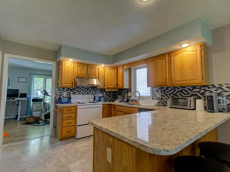 2804 Haverford Rd — Photo 9
