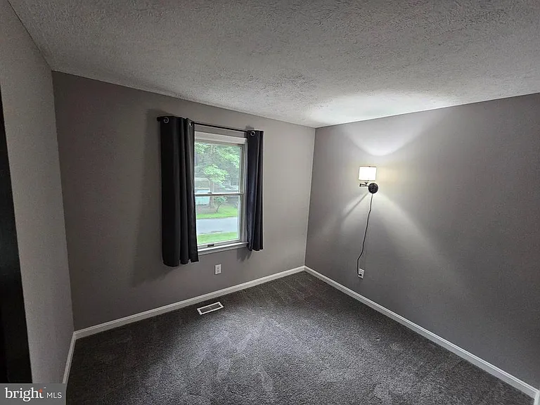 730 Ox Bow Ln — Photo 21