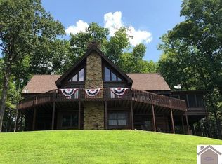 2217 Commerce Lndg #352, Eddyville, KY 42038